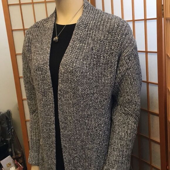 Banana Republic Long Knit Cardigan - Picture 4 of 8